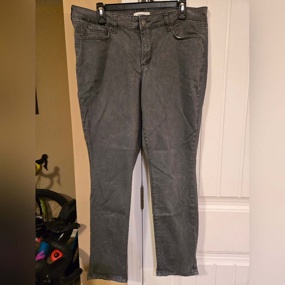 Sonoma Women's Charcoal Straight Leg Skinny Jeans Sz 16